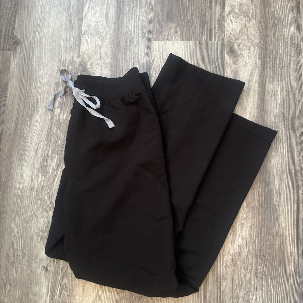 Figs Women’s Black Livingston Basic Scrub Pants